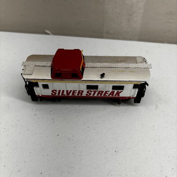 TYCO HO Scale Silver Streak Caboose in Box - Picture 5 of 8